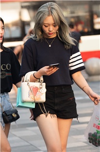 热裤美女3A2665[1.05G]