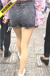 牛仔热裤搭配肉丝就是美[184M/MOV]