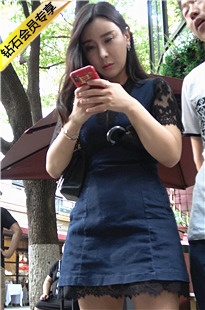 4K-气质短裙长腿街拍高跟美女DJ142[707M]