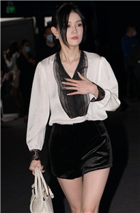 白皙韵味人萋3A5074[2.01G]