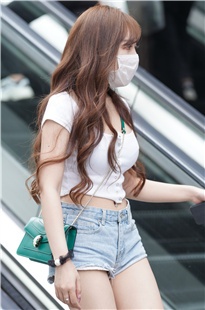 热裤美女3A1659[568M]