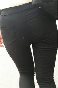 极品黑色紧身裤细腰圆臀时尚妹子[208M/MP4]