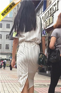 白色连衣裙翘臀长发美女[415M/MOV]