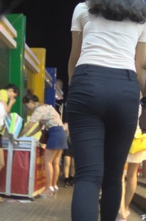 你那紧致的黑裤胜过这迷人的黑夜[421M/MTS]