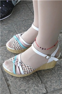 【4K原创作品】温润香软的丝足[MP4/840MB]