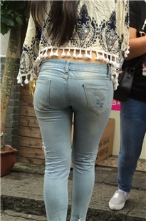 【狼哥原创作品】披肩紧牛长发MM[MP4/4GB]