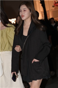 街拍凉拖美腿小姐姐3A7755[1.53G]