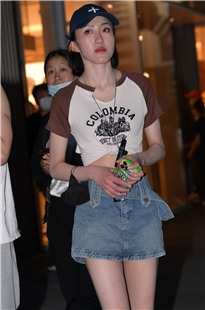 牛仔裙装穿搭3A7890[1.27G]