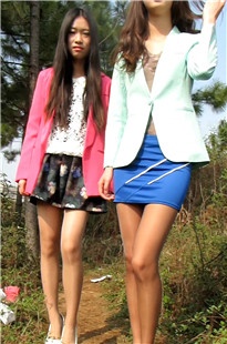 两个野外换丝美眉II[1.10G/AVI]