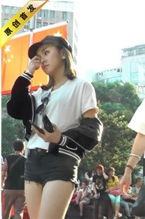 【幽明作品】超短紧身牛仔短发美女 小巧可爱[MP4/1GB]