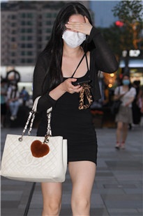 白皙美腿小姐姐3A5007[1.51G]