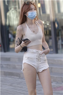 就是腿长3A595[1.3G]