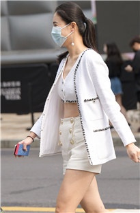 【上海街拍】短裤美女3A4845[1.37G]